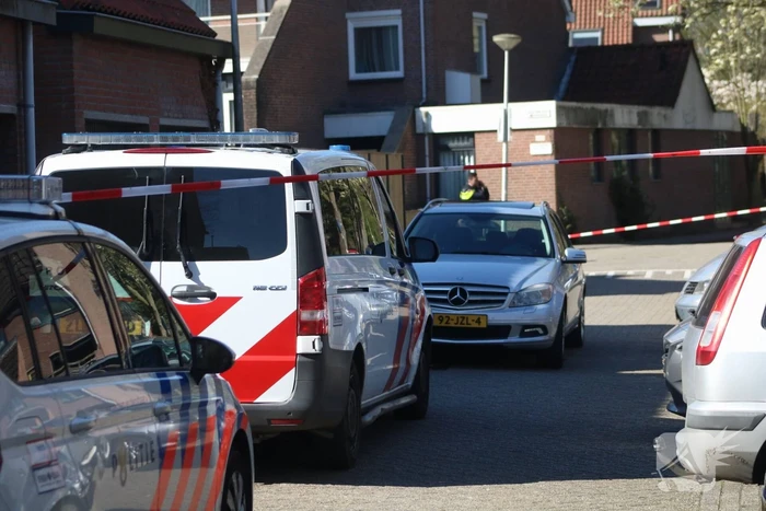Politie lost waarschuwingsschot bij arrestatie in Waterland