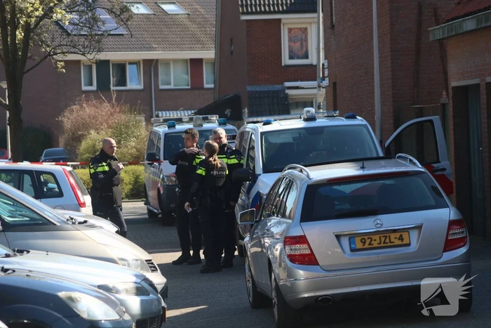 Politie lost waarschuwingsschot bij arrestatie in Waterland