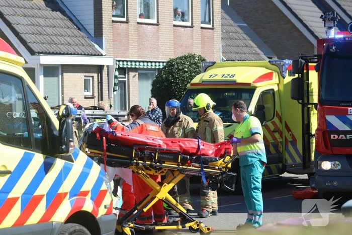 Fietser zwaargewond na aanrijding