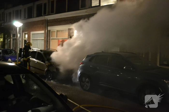 Auto verwoest door brand
