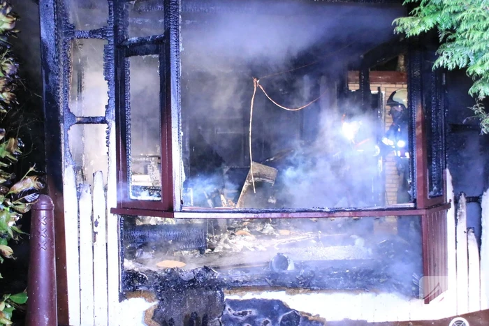 Stacaravan volledig uitgebrand