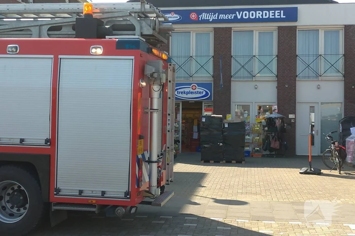 Worstenbroodjes vatten vlam in oven Trekpleister