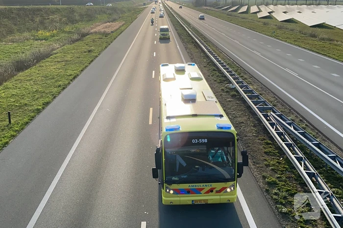 Opnieuw coronapatiënten vervoerd per ambulancebus