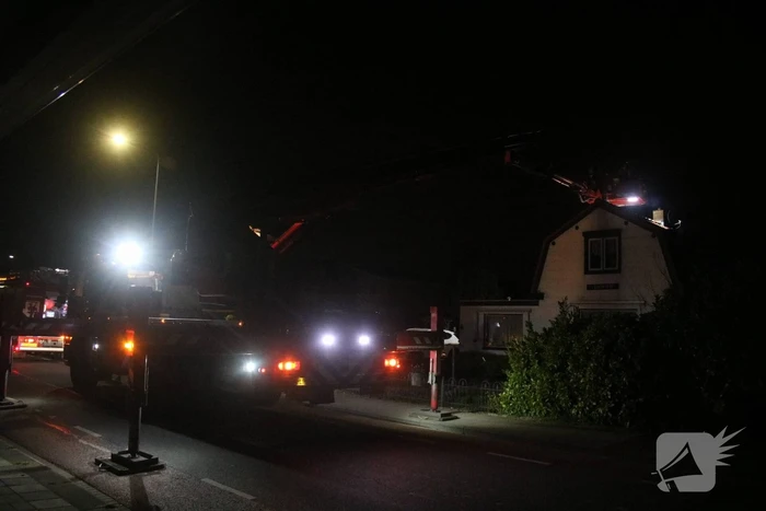 Vonkenregen bij schoorsteenbrand