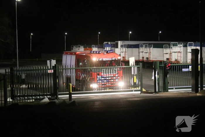 Meerdere personen nagekeken na vloeistoflekkage bij Farm Frites