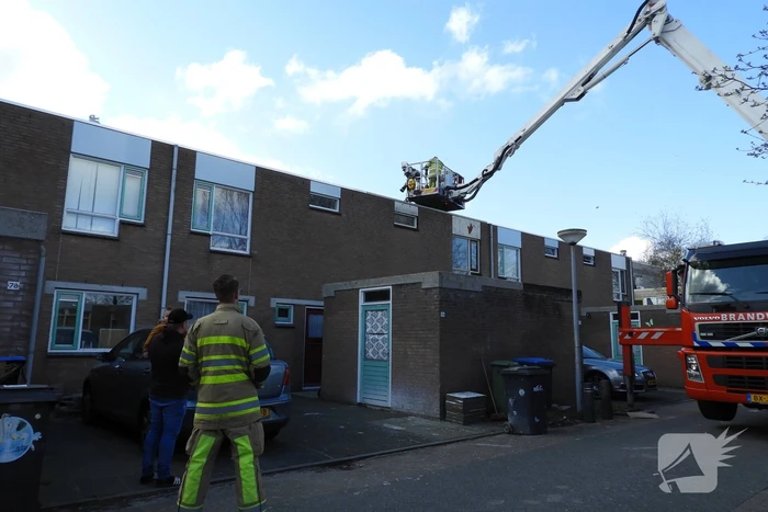 Zonnepanelen vormen gevaar door stormschade