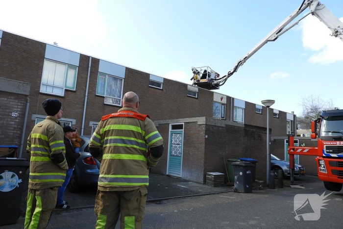 Zonnepanelen vormen gevaar door stormschade