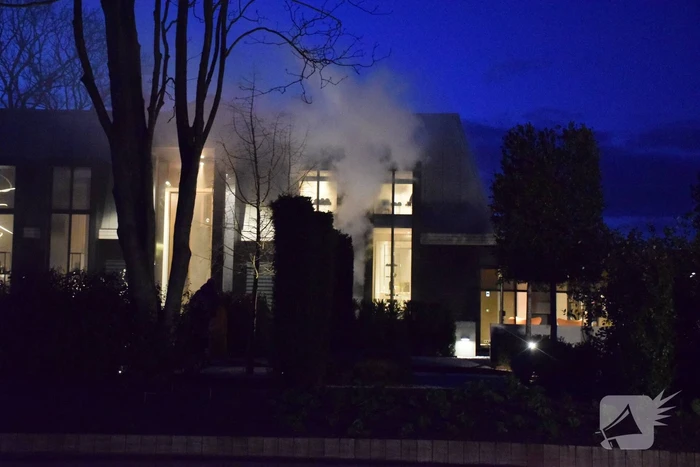 Uitslaande brand in nieuwbouw woning