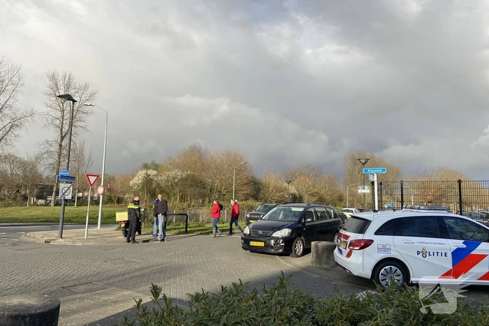 Aanrijding tussen bestelscooter en personenauto