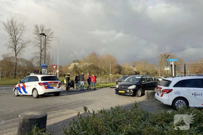 Aanrijding tussen bestelscooter en personenauto