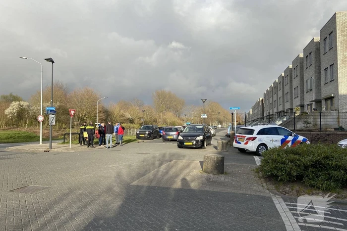 Aanrijding tussen bestelscooter en personenauto