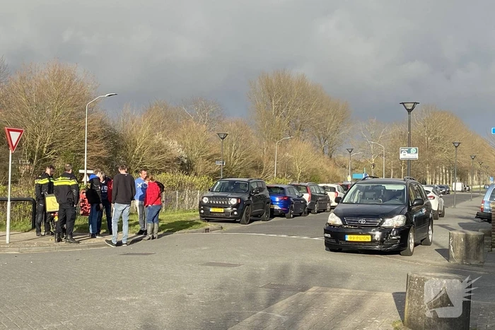 Aanrijding tussen bestelscooter en personenauto