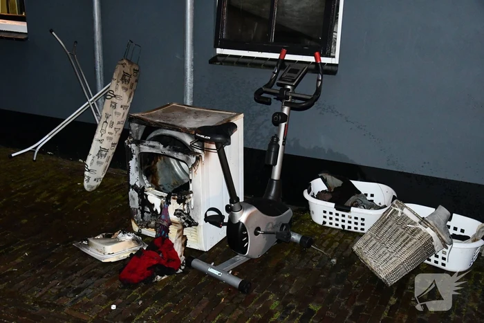 Droger in woning vat vlam