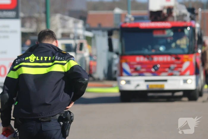 Brand in bedrijfspand Snijcon op industrieterrein Remmerden