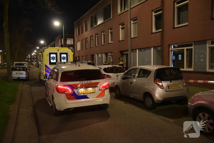 Gewonde na steekpartij in woning