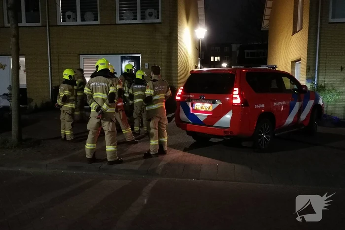 Acht woningen ontruimd na scheuren in de muren