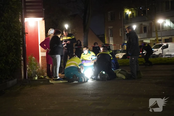 Zwaargewonde na steekpartij