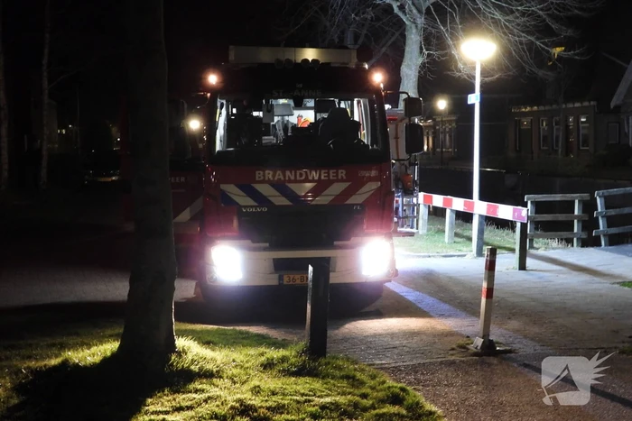 Fietslamp in sloot zorgt voor massale inzet hulpdiensten