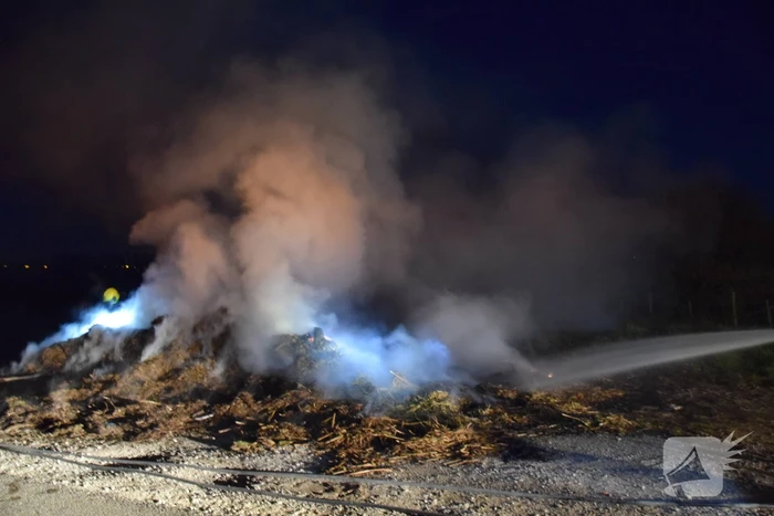 Veel rookontwikkeling bij brand in hooibalen