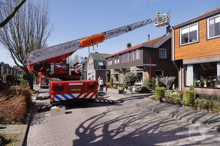 Woning vol rook bij brand in schoorsteen