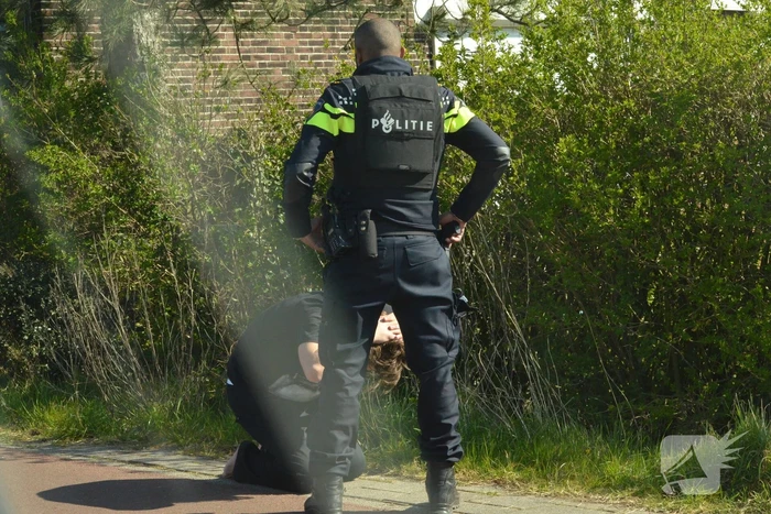 Politie valt woning binnen na vermoeden van drugslab