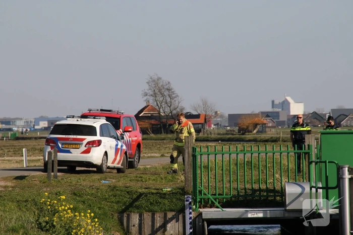 Jerrycans met mogelijk drugsafval aangetroffen