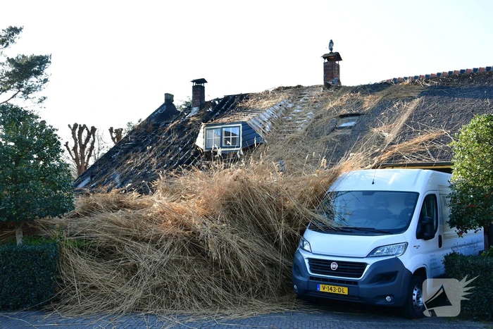 Deel boerderijwoning in vlammen opgegaan