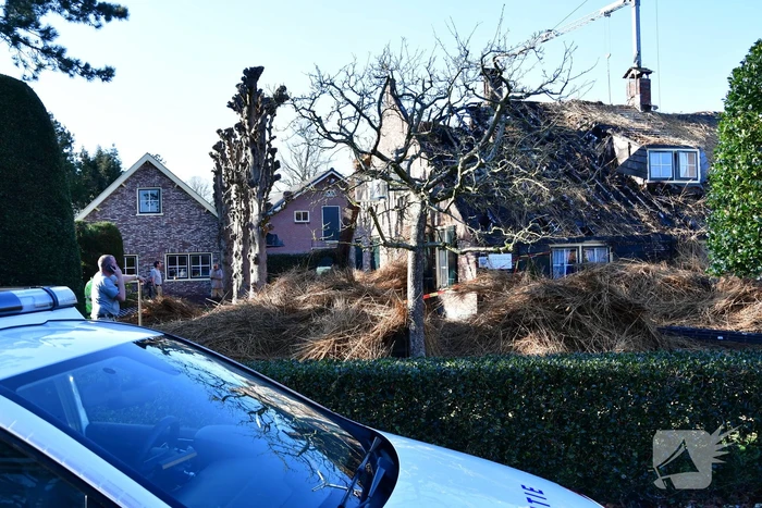 Deel boerderijwoning in vlammen opgegaan