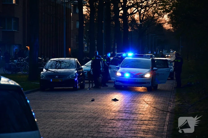 Politie doet onderzoek naar steekincident