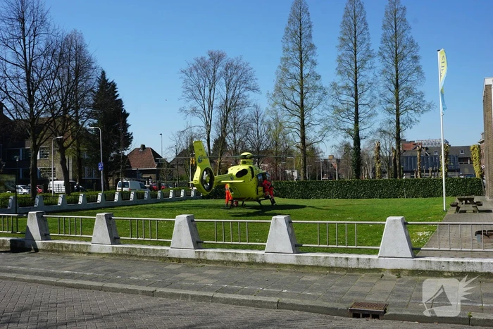 Traumahelikopter landt voor incident in bovenwoning