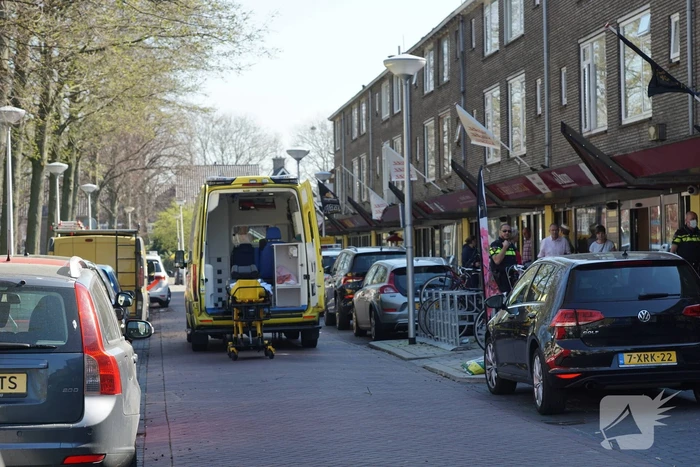 Traumahelikopter landt voor incident in bovenwoning