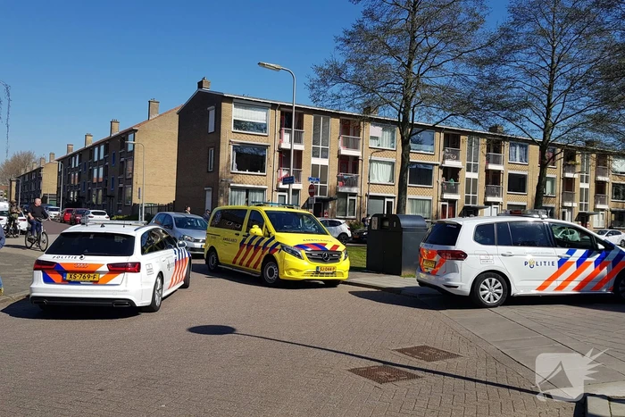 Traumahelikopter landt voor incident in bovenwoning
