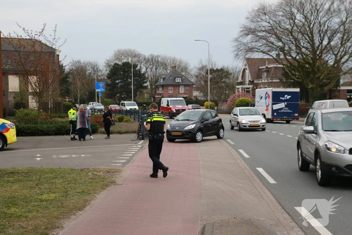 Fietser gewond na aanrijding met auto