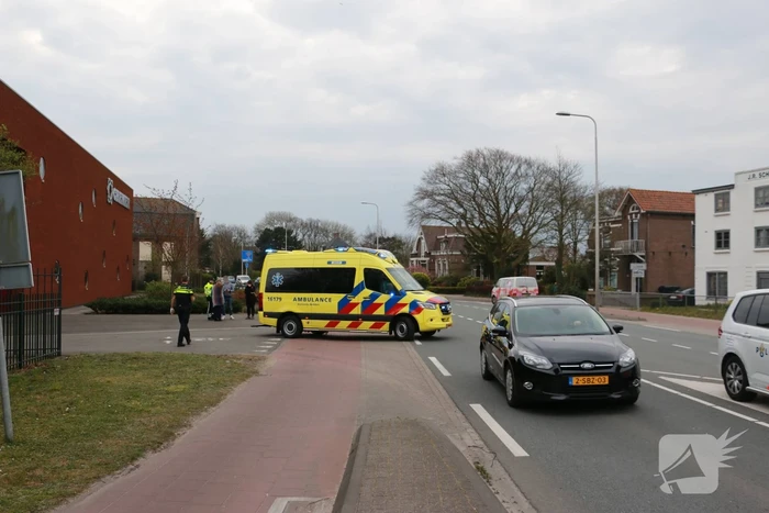 Fietser gewond na aanrijding met auto