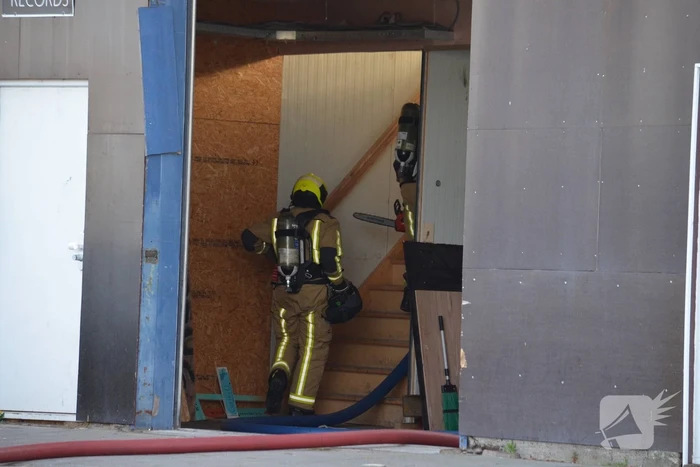 Brandje in opslagloods