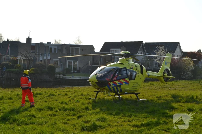 Traumahelikopter landt na ongeval in woning