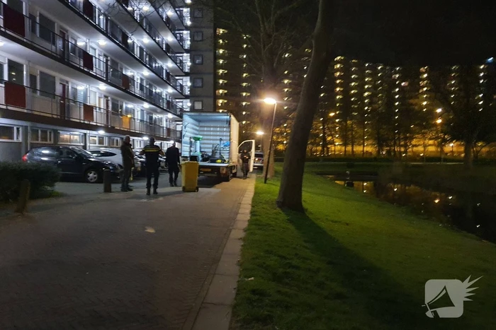 Hennepkwekerij in woning geruimd