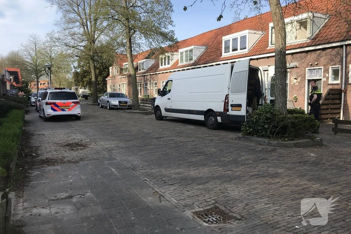 Hennepkwekerij opgerold in woning