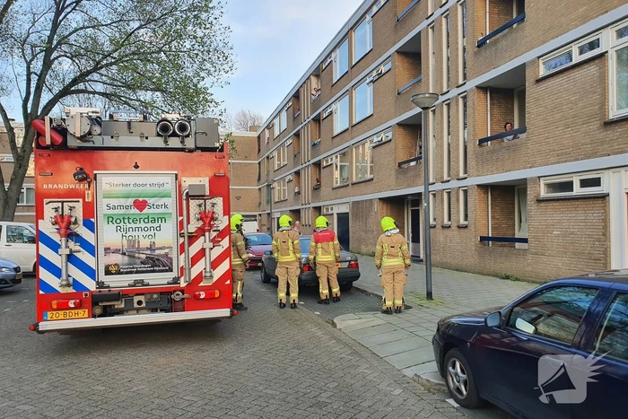 Kind binnen, ouder buiten