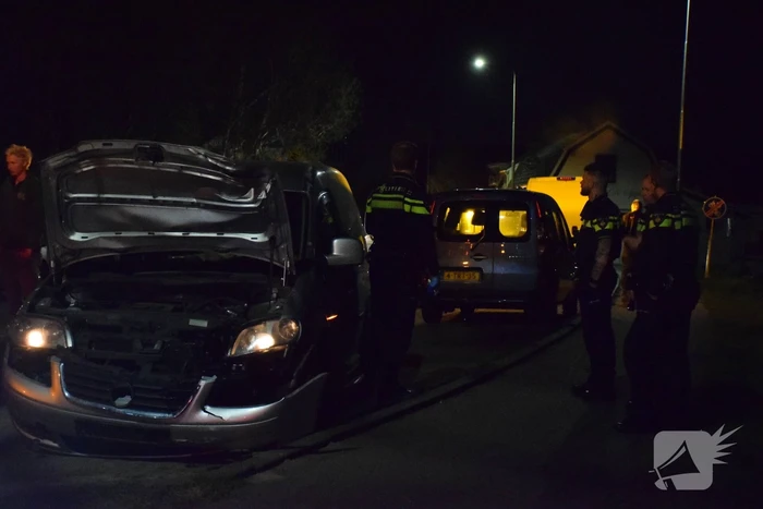 Automobilist aangehouden na botsing tegen lantarenpaal