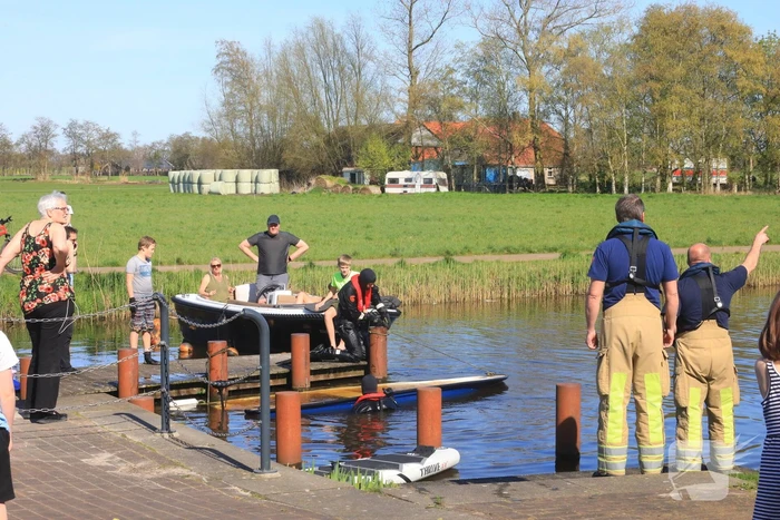 Elektrische boot gezonken voor sluis