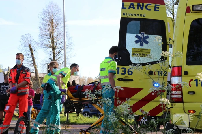 Persoon ernstig gewond na aanrijding met politiewagen