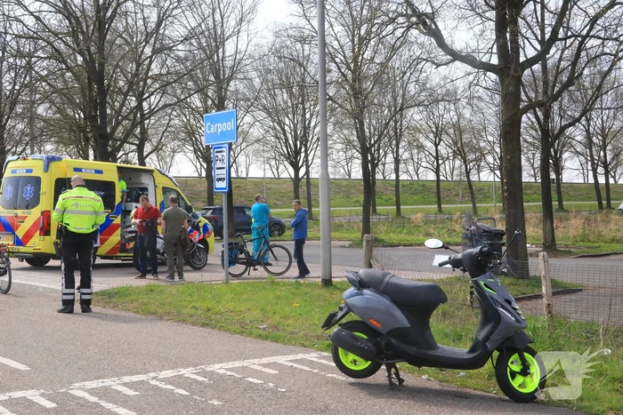 Scooterrijder gaat onderuit