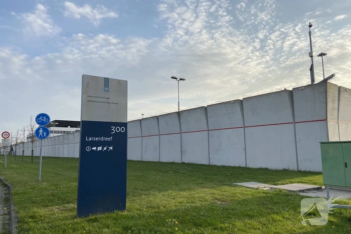 Opstand binnen PI Lelystad