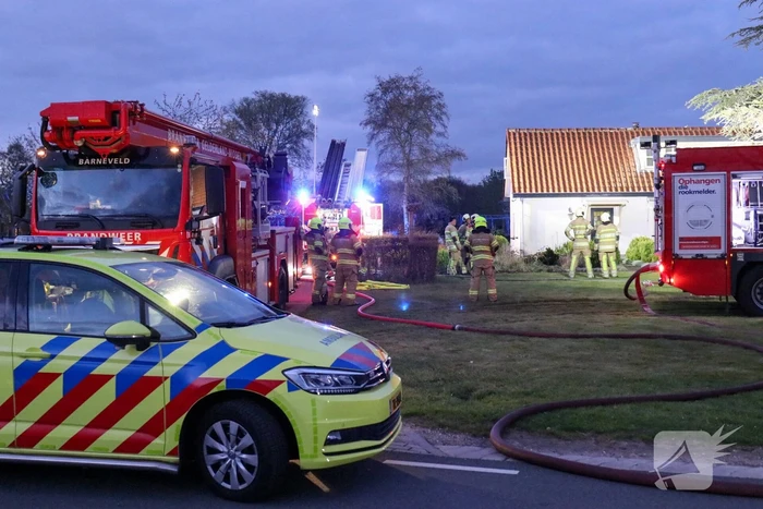 Flinke rookontwikkeling bij dakbrand