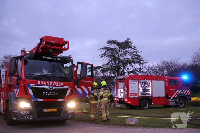 Flinke rookontwikkeling bij dakbrand