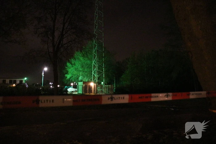 5G zendmast in brand gestoken