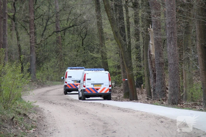 Overleden wielrenner aangetroffen