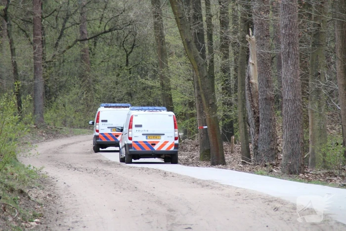 Overleden wielrenner aangetroffen