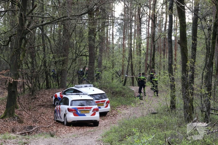 Overleden wielrenner aangetroffen